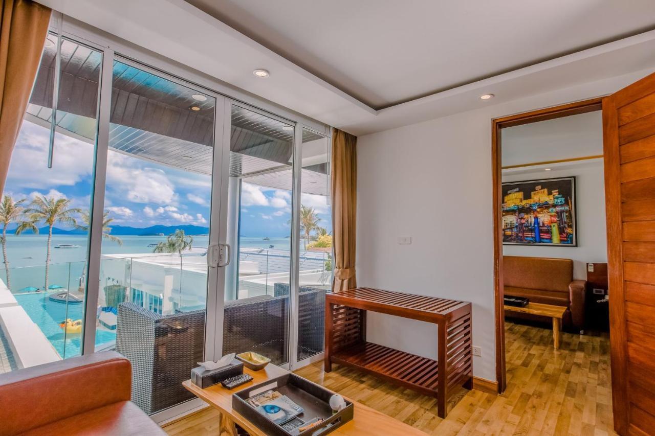 The Privilege Hotel Ezra Beach Club Bang Rak Beach  Εξωτερικό φωτογραφία
