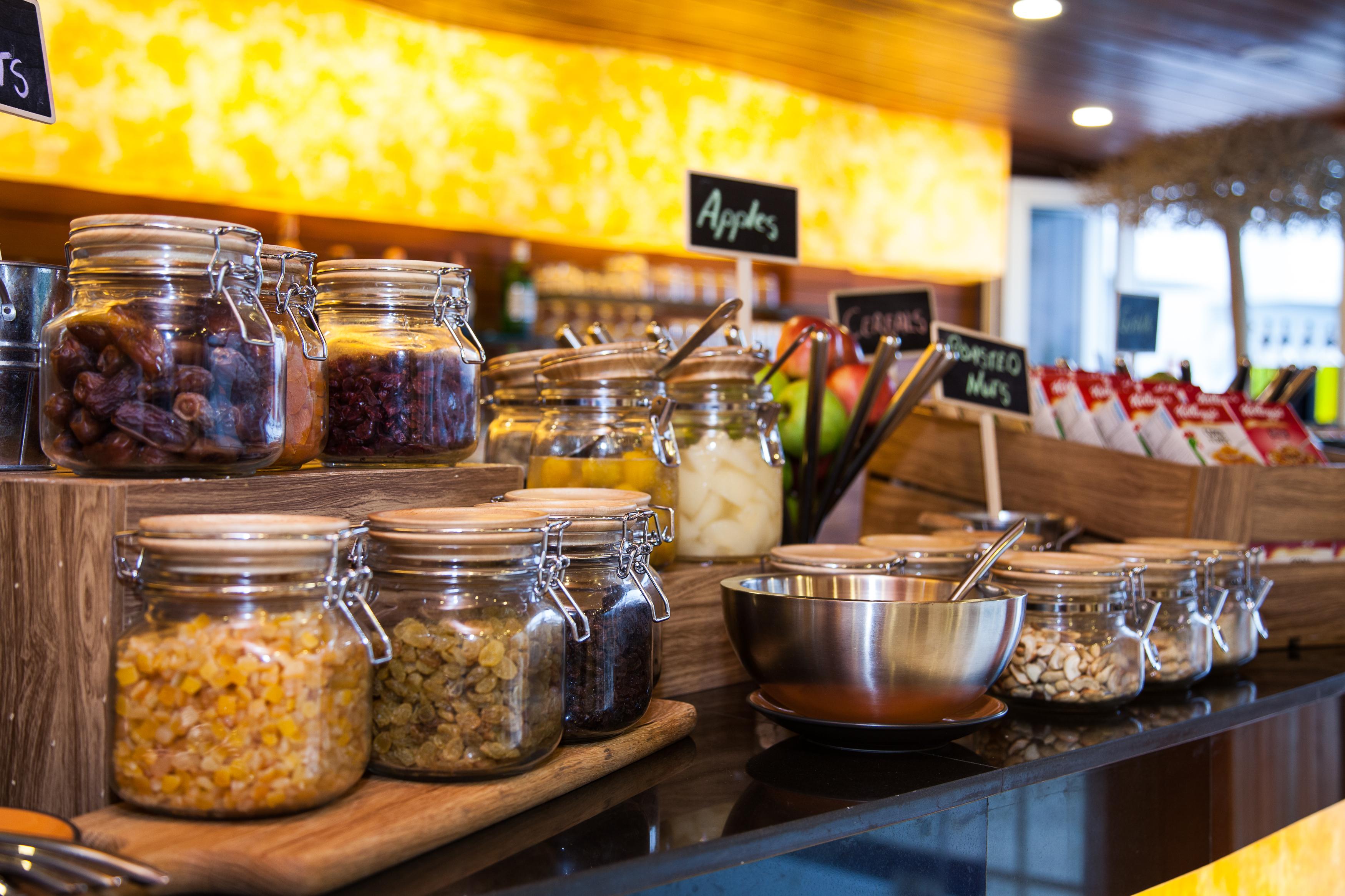 The Privilege Hotel Ezra Beach Club Bang Rak Beach  Εξωτερικό φωτογραφία