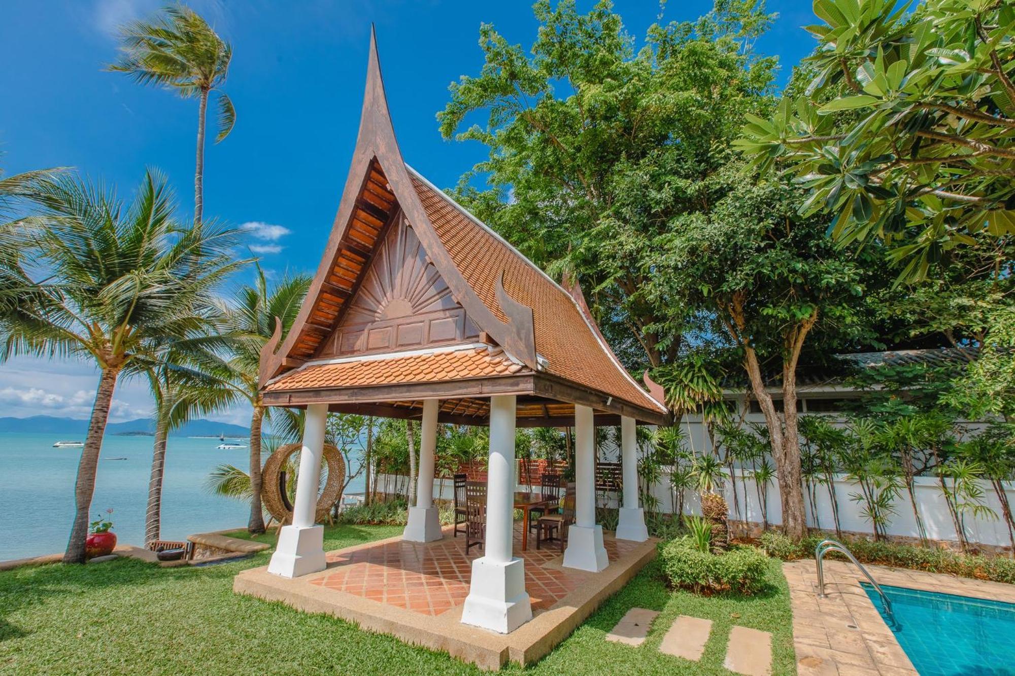 The Privilege Hotel Ezra Beach Club Bang Rak Beach  Εξωτερικό φωτογραφία