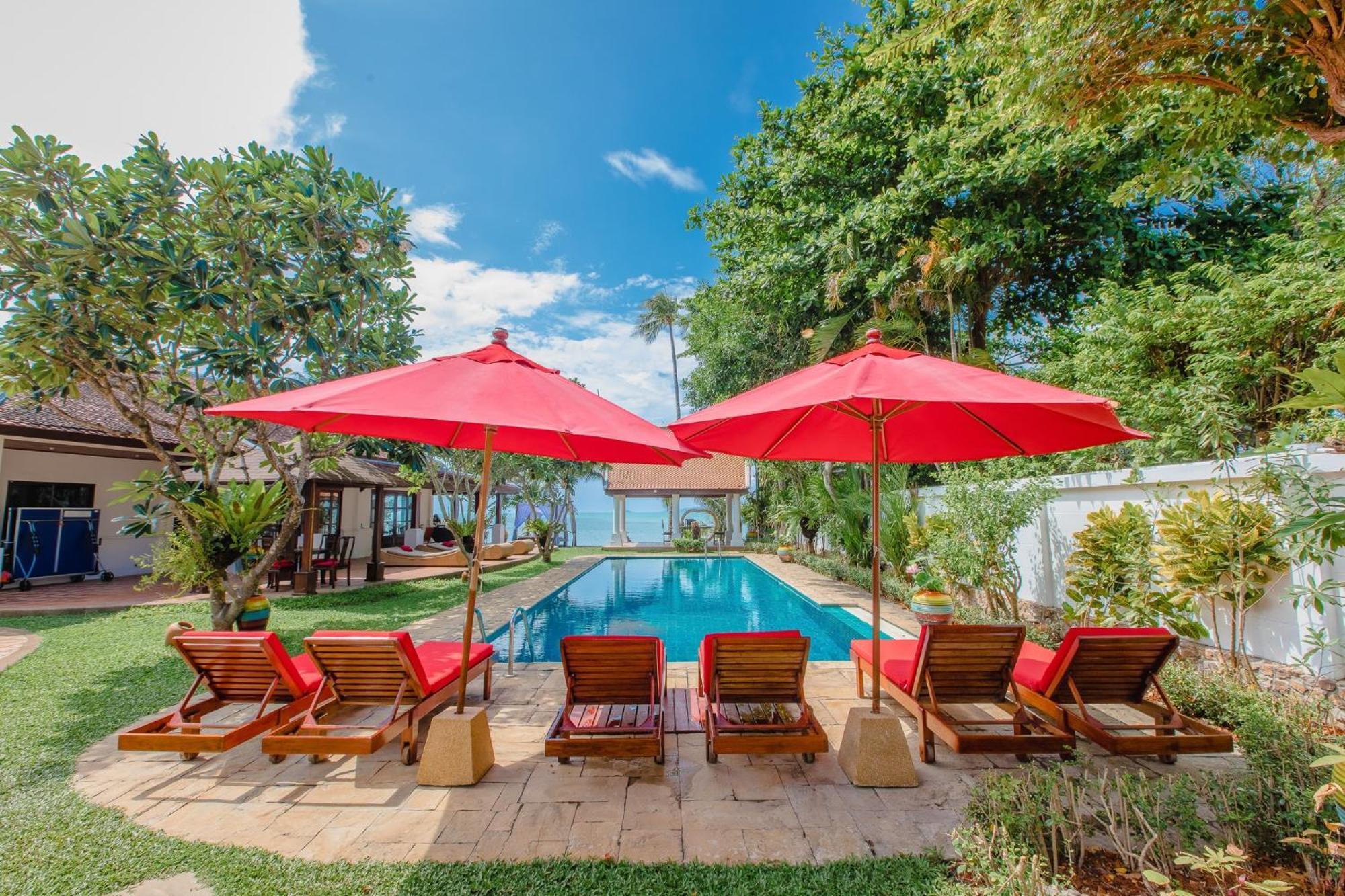 The Privilege Hotel Ezra Beach Club Bang Rak Beach  Εξωτερικό φωτογραφία